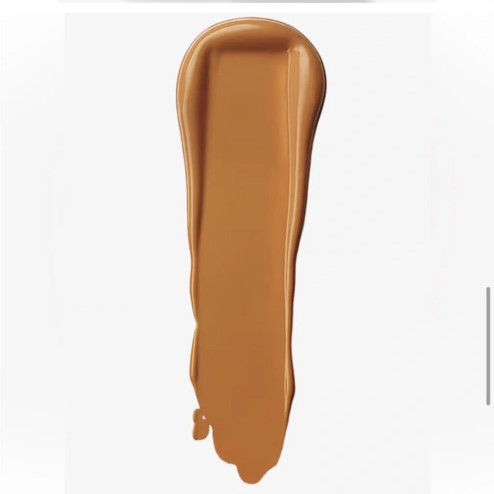 CLINIQUE WN114 beyond perfecting foundation + concealer 2 en 1. 24 Golden (D-G)